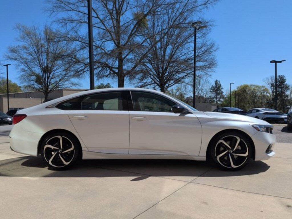 Used 2022 Honda Accord Sedan Sport 4dr Car