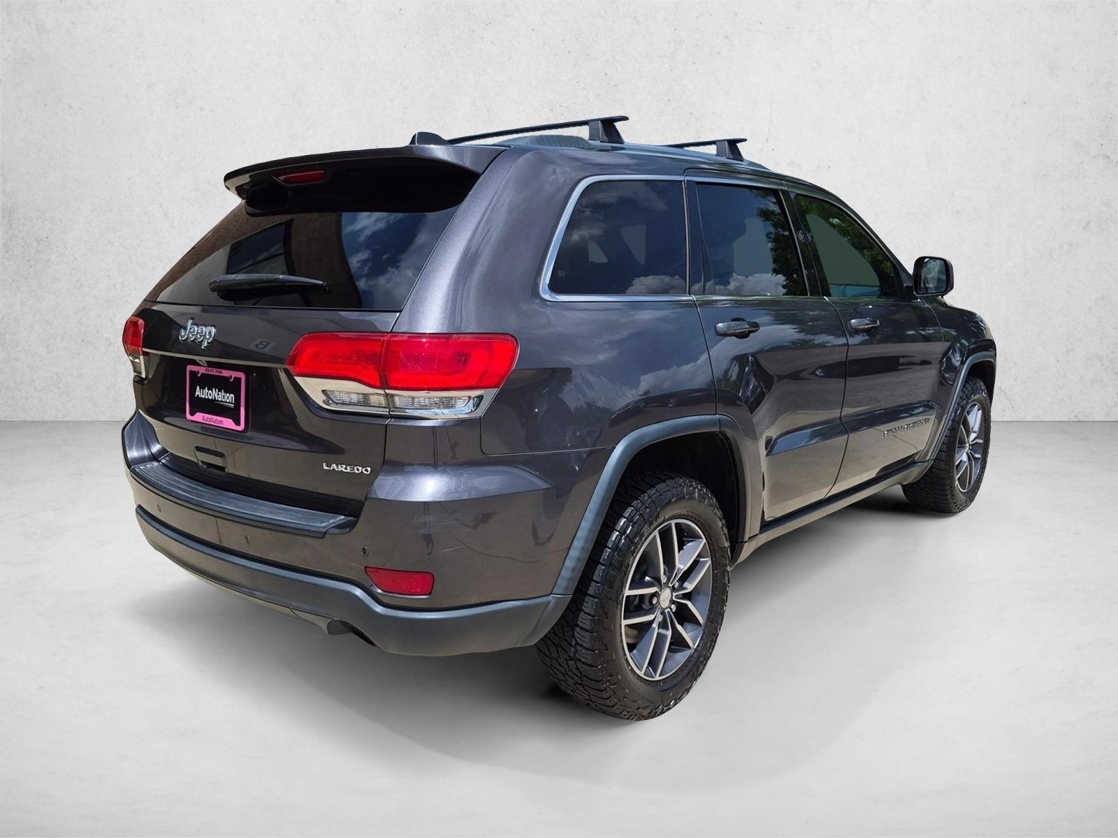 2017 Jeep Grand Cherokee Laredo E - Photo 5