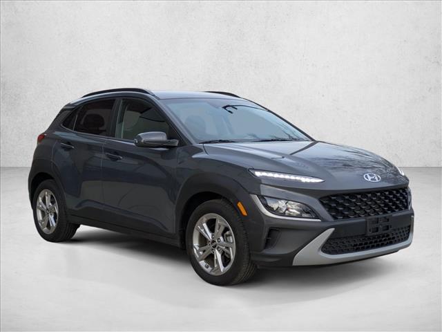 2023 Hyundai Kona SEL photo 3