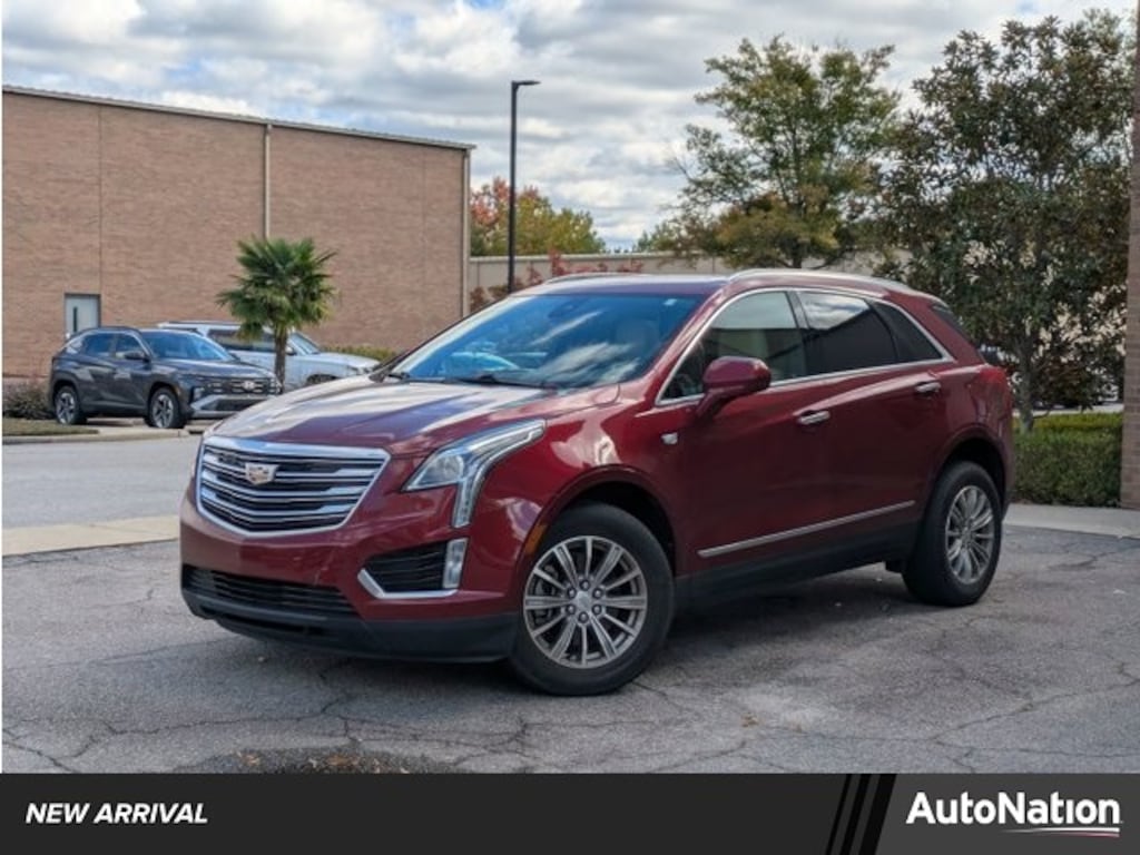 Used 2018 Cadillac XT5 Luxury FWD Sport Utility