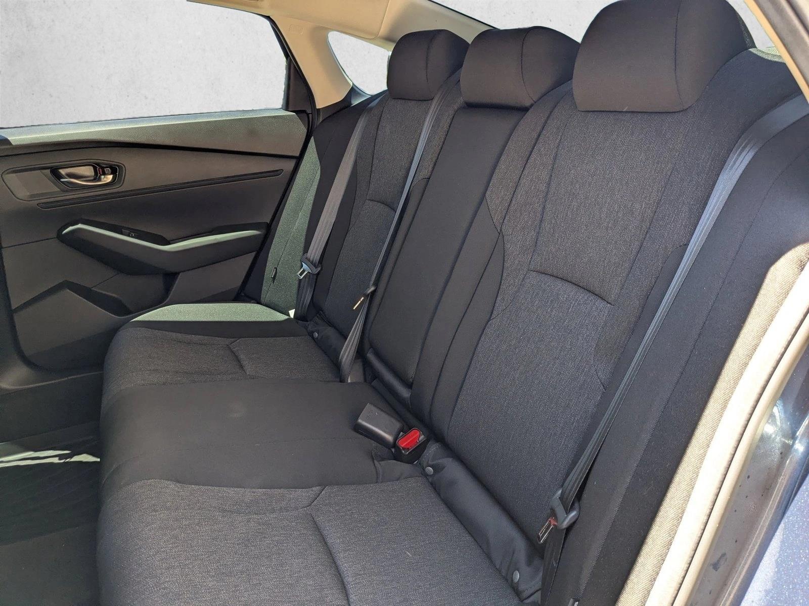 2025 Honda Accord SE - Photo 19