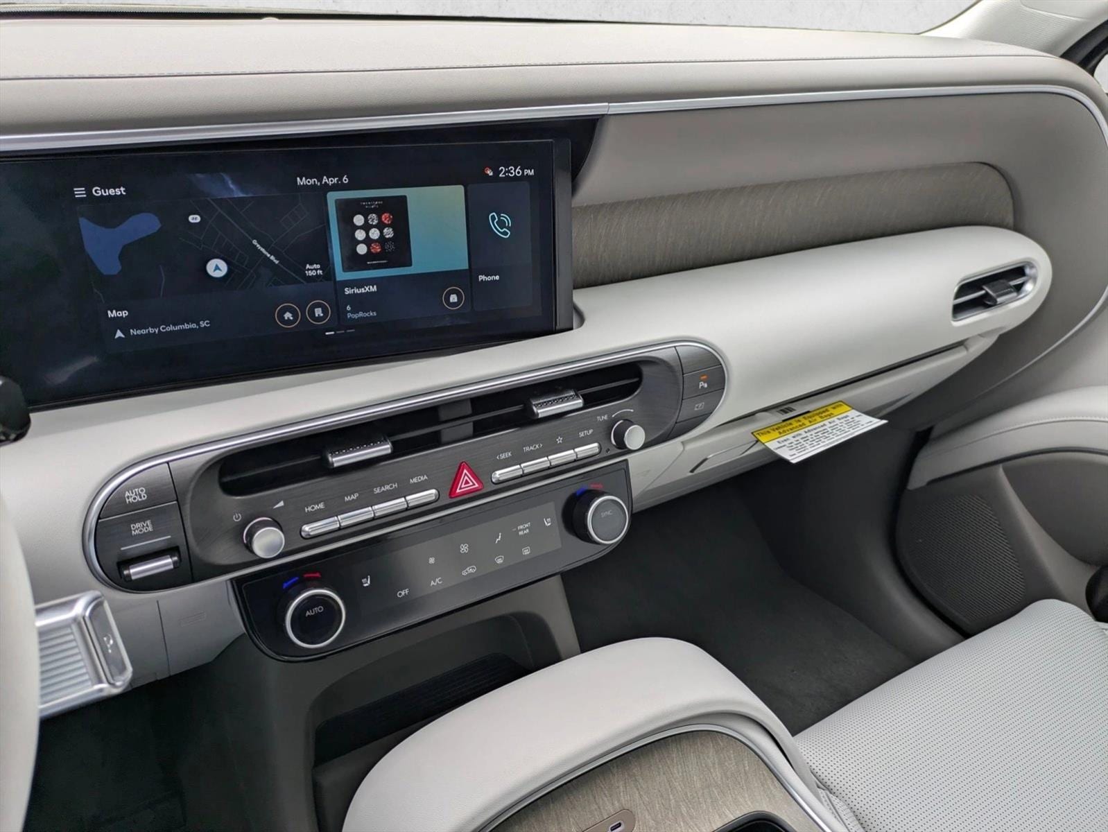 2026 Hyundai Palisade SEL - Photo 13