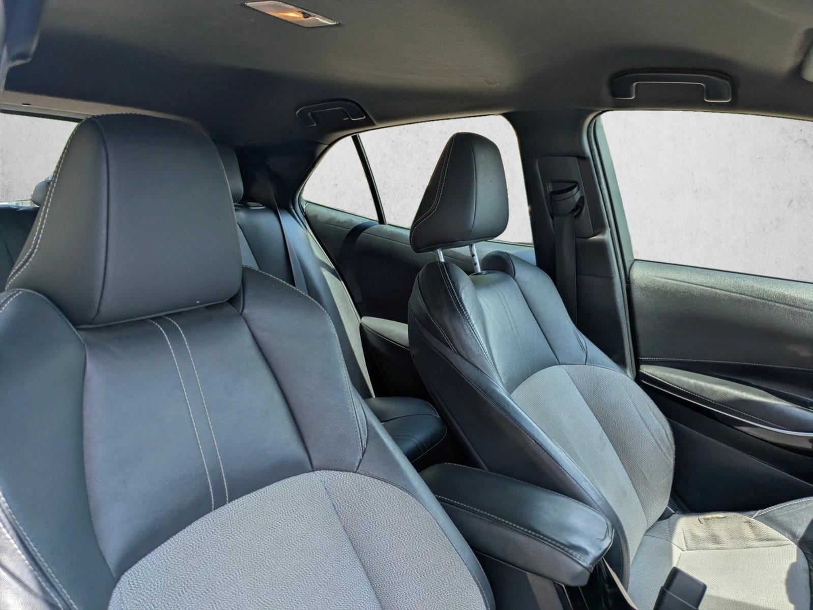 2019 Toyota Corolla Hatchback XSE - Photo 19