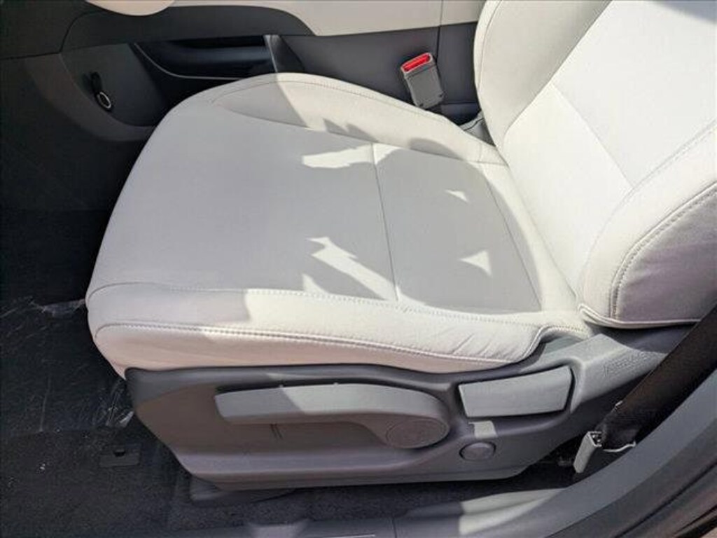 New 2026 Hyundai Santa Fe Hybrid SE SUV