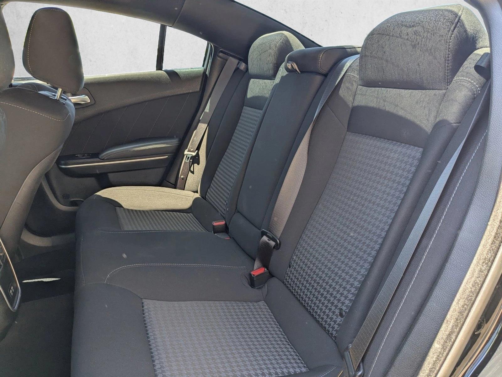 2023 Dodge Charger Scat Pack - Photo 18