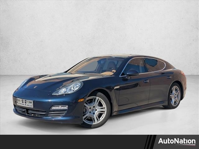 2011 Porsche Panamera S's photo