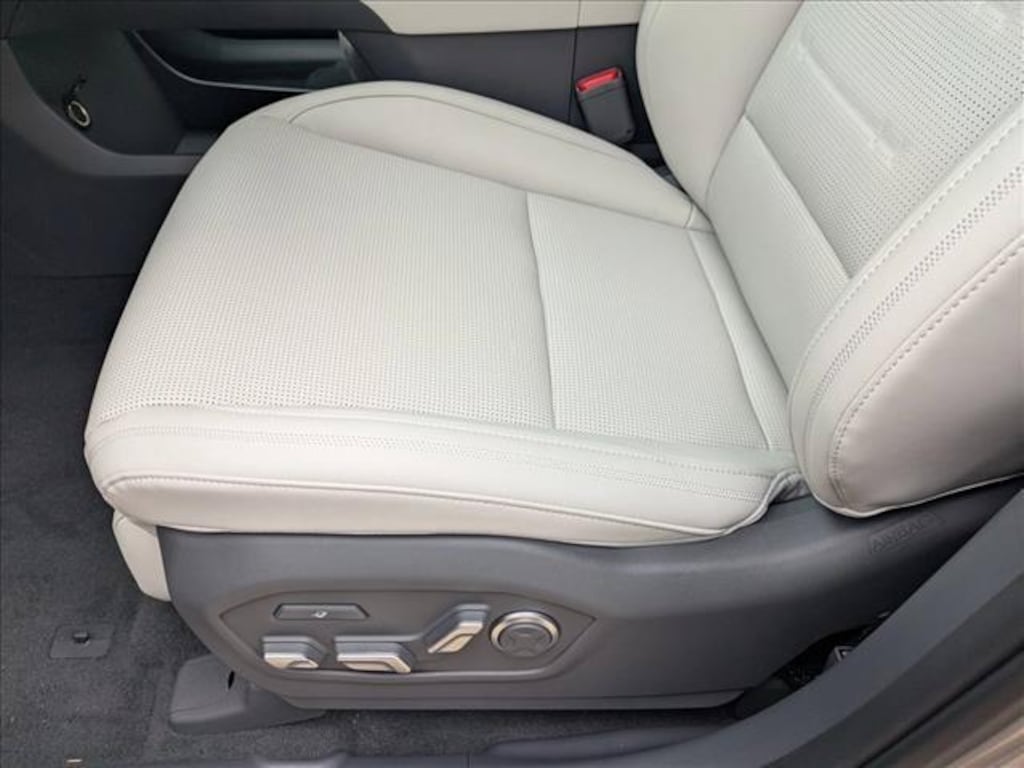 New 2027 Hyundai Santa Fe Hybrid Calligraphy SUV