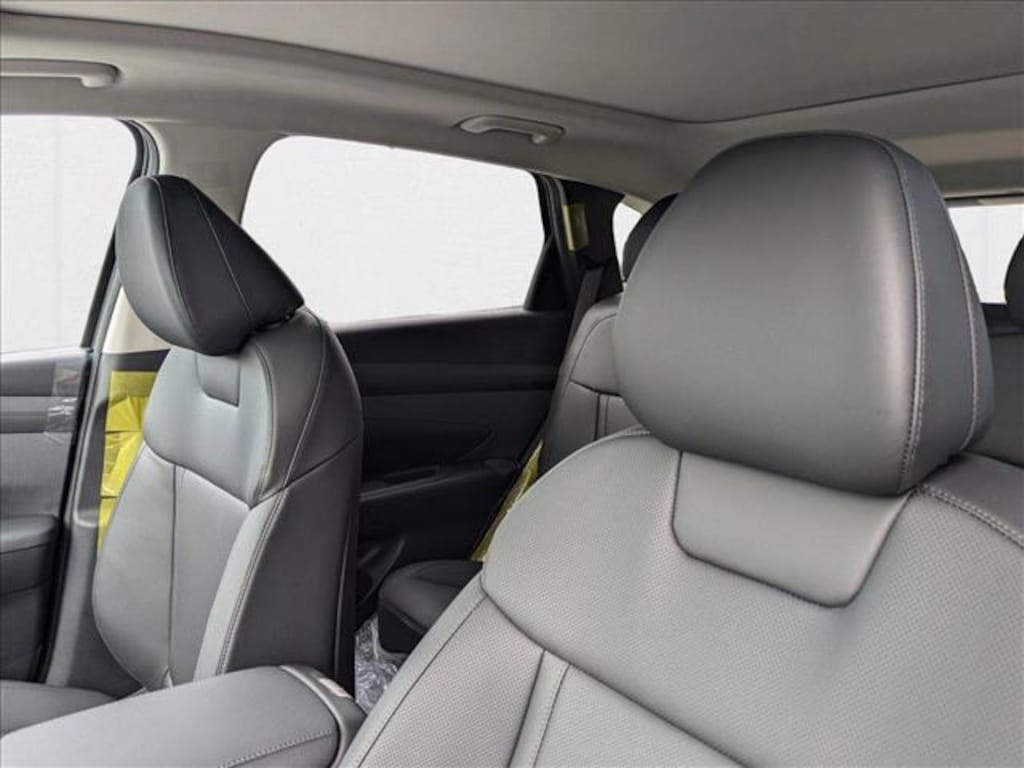 New 2025 Hyundai Tucson Hybrid SEL Convenience SUV