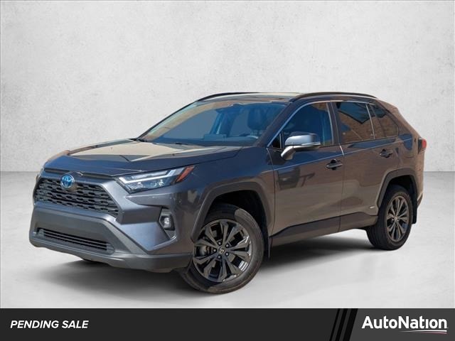2024 Toyota RAV4 XLE Premium's photo