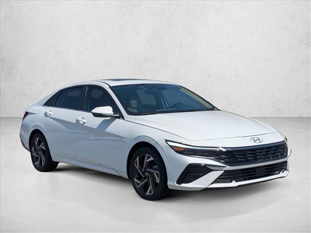 2025 Hyundai Elantra Limited - Photo 7