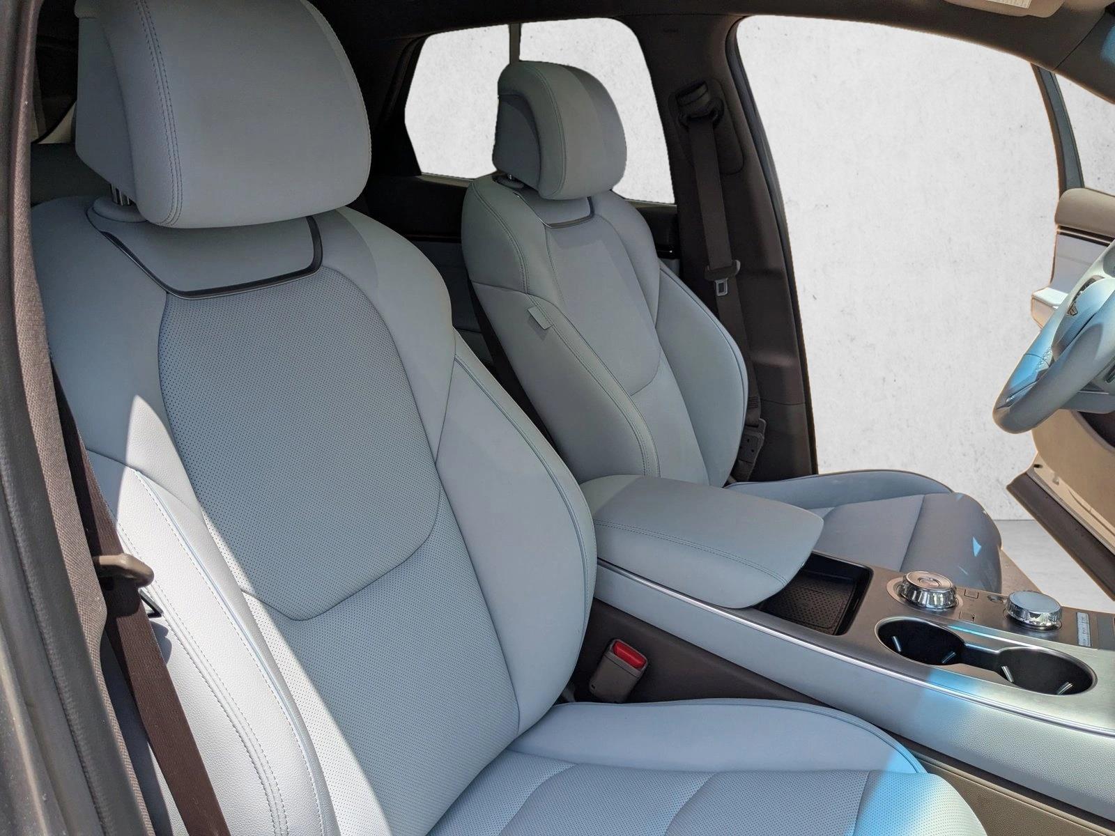 2026 GENESIS GV70 Advanced - Photo 22