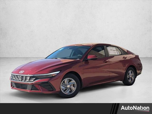 2026 Hyundai Elantra SE's photo