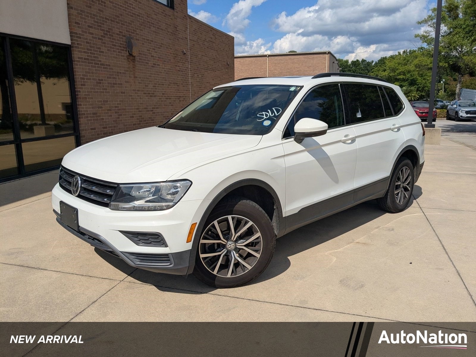 2019 Volkswagen Tiguan 2.0T SE 4Motion's photo