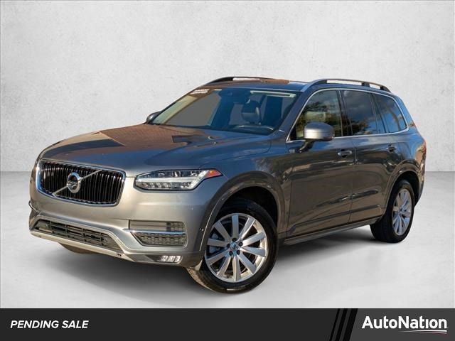 2018 Volvo XC90 Momentum's photo