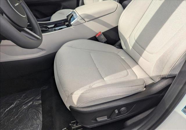 2025 Hyundai Tucson SEL Sport photo 4