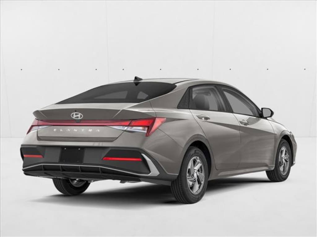 New 2026 Hyundai Elantra SE 4dr Car