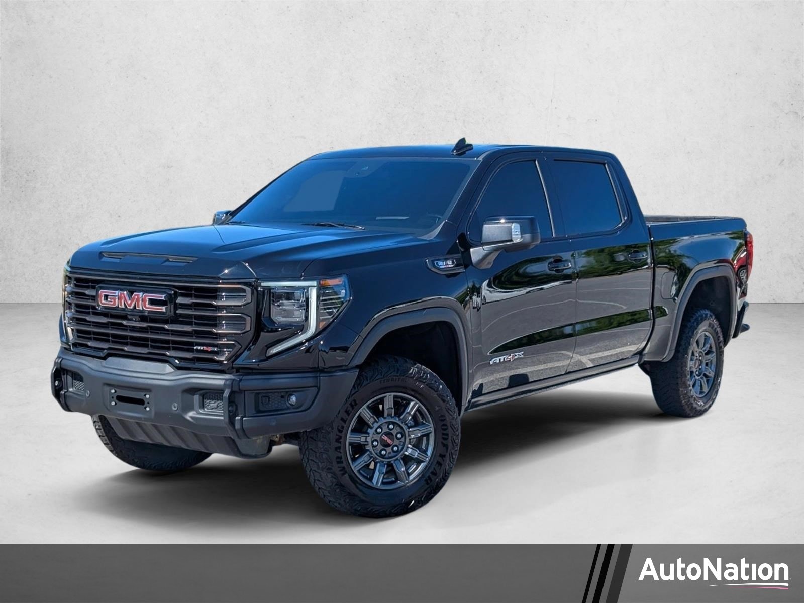 2025 GMC Sierra 1500 AT4X
