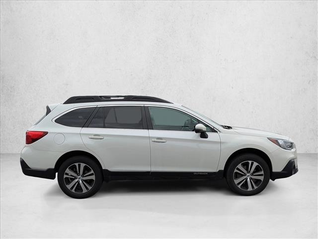2019 Subaru Outback Limited photo 4