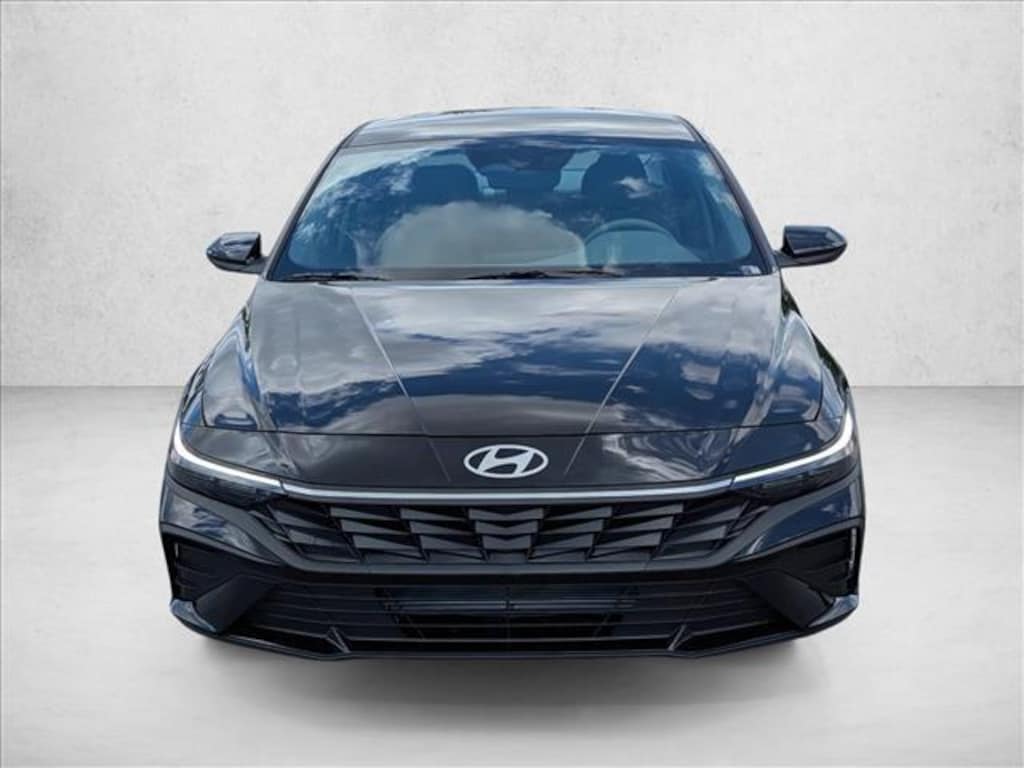 New 2026 Hyundai Elantra SEL Sport 4dr Car