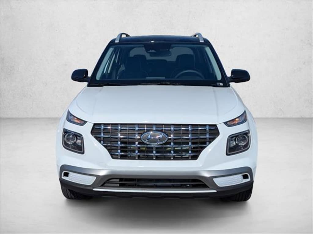 New 2026 Hyundai Venue SEL w/Two-Tone Roof Sport Utility