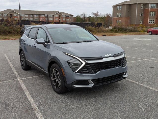 2025 Kia Sportage EX photo 2