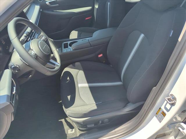 2024 Hyundai Sonata Hybrid SEL photo 3