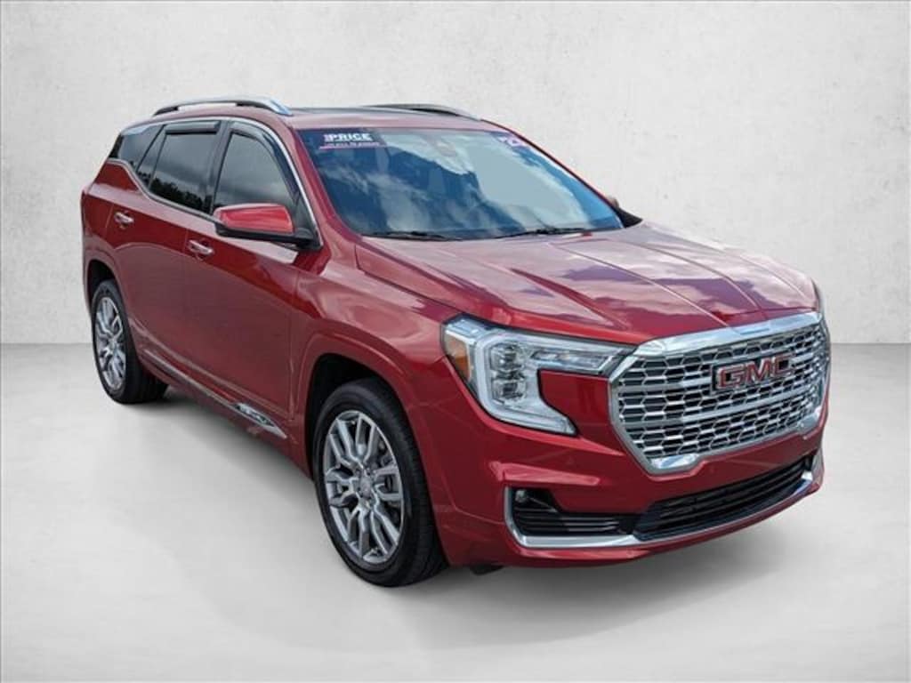 Used 2023 GMC Terrain Denali Sport Utility
