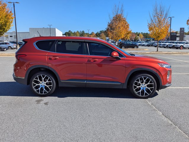 2019 Hyundai Santa Fe SE Sport photo 4