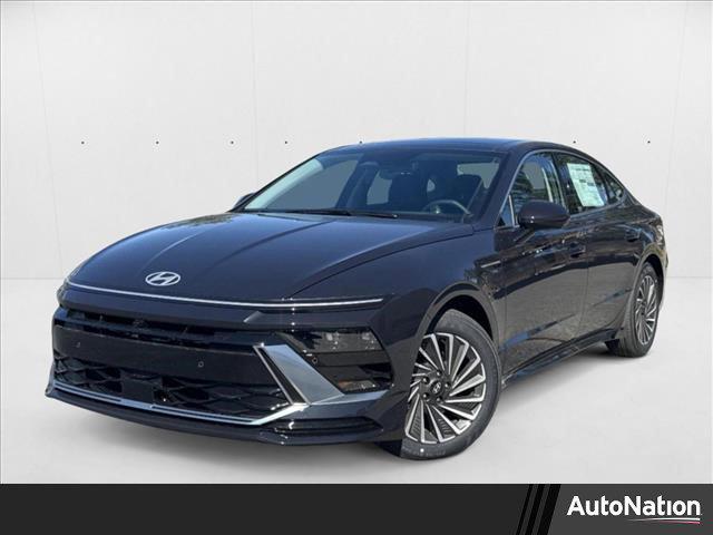 2025 Hyundai Sonata Hybrid