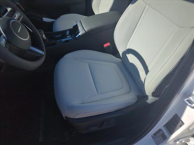 2025 Hyundai Santa Cruz SEL photo 3