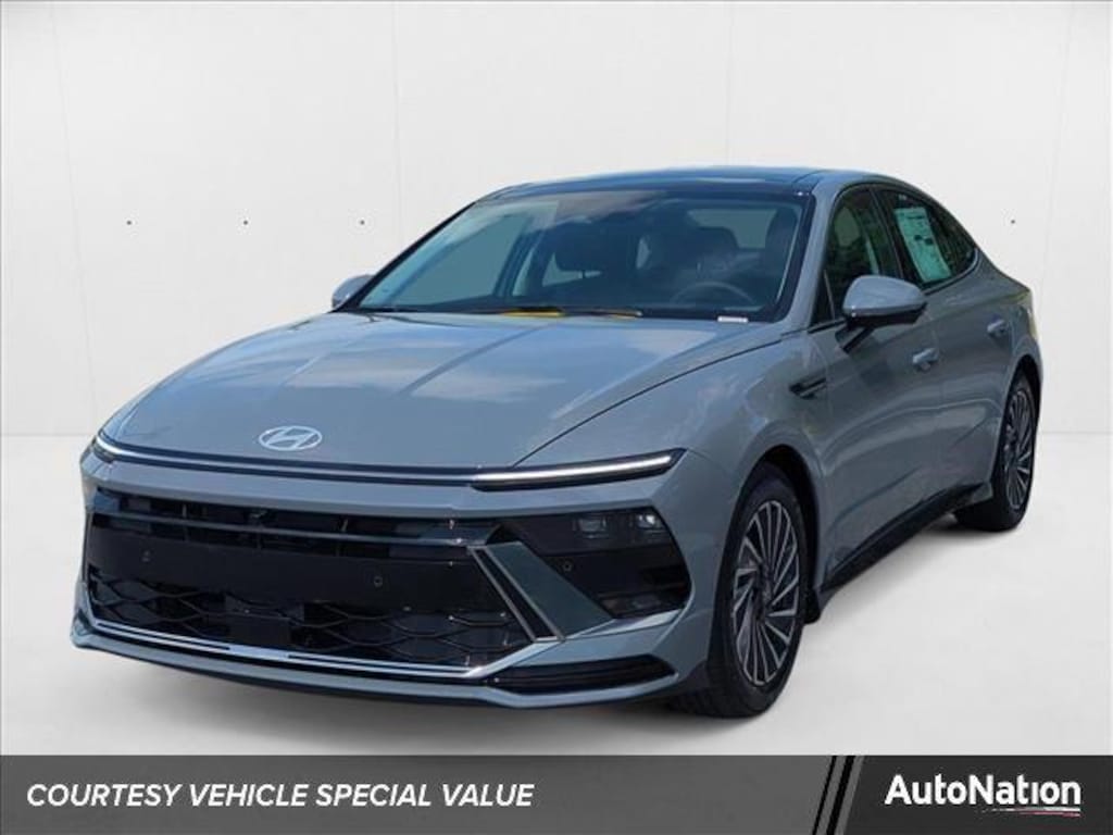 New 2025 Hyundai Sonata Hybrid Limited 4dr Car