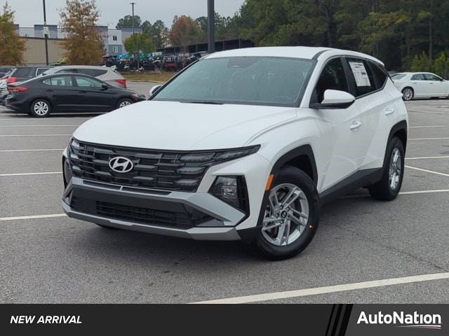 2025 Hyundai Tucson SE's photo