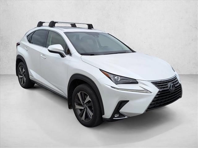 2021 Lexus NX 300h photo 3