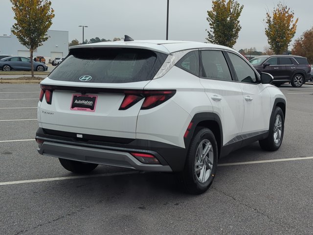 2025 Hyundai Tucson SE Sport photo 2