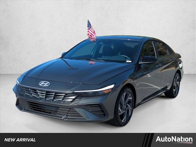2025 Hyundai Elantra SEL's photo