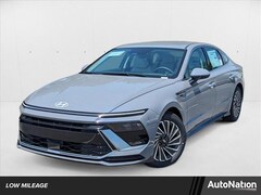 2024 Hyundai Sonata Hybrid SEL 4dr Car