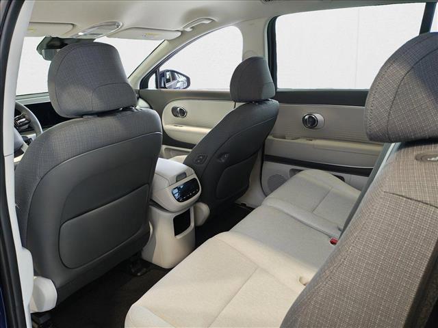 2026 Hyundai IONIQ 9 SE - Photo 16