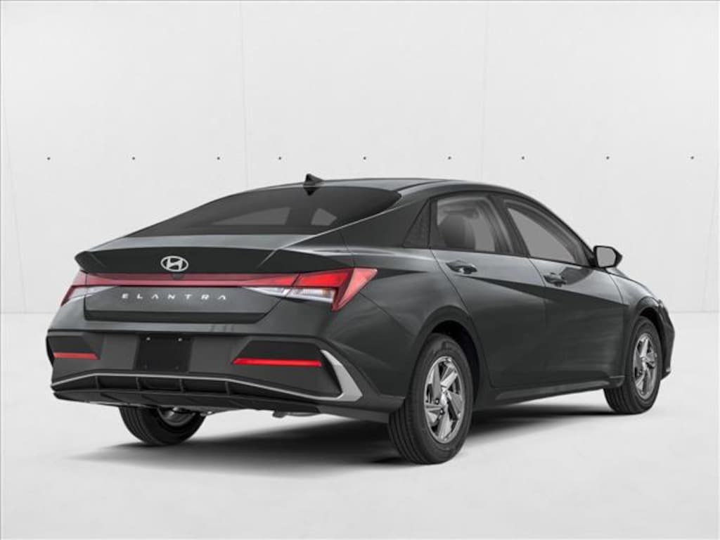 New 2026 Hyundai Elantra SE 4dr Car