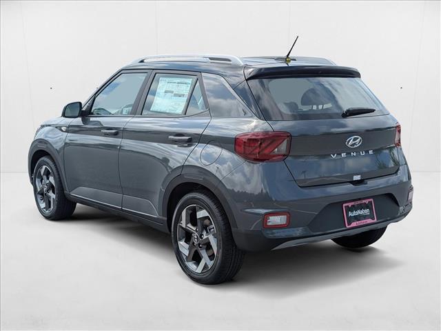 2025 Hyundai Venue Limited photo 2