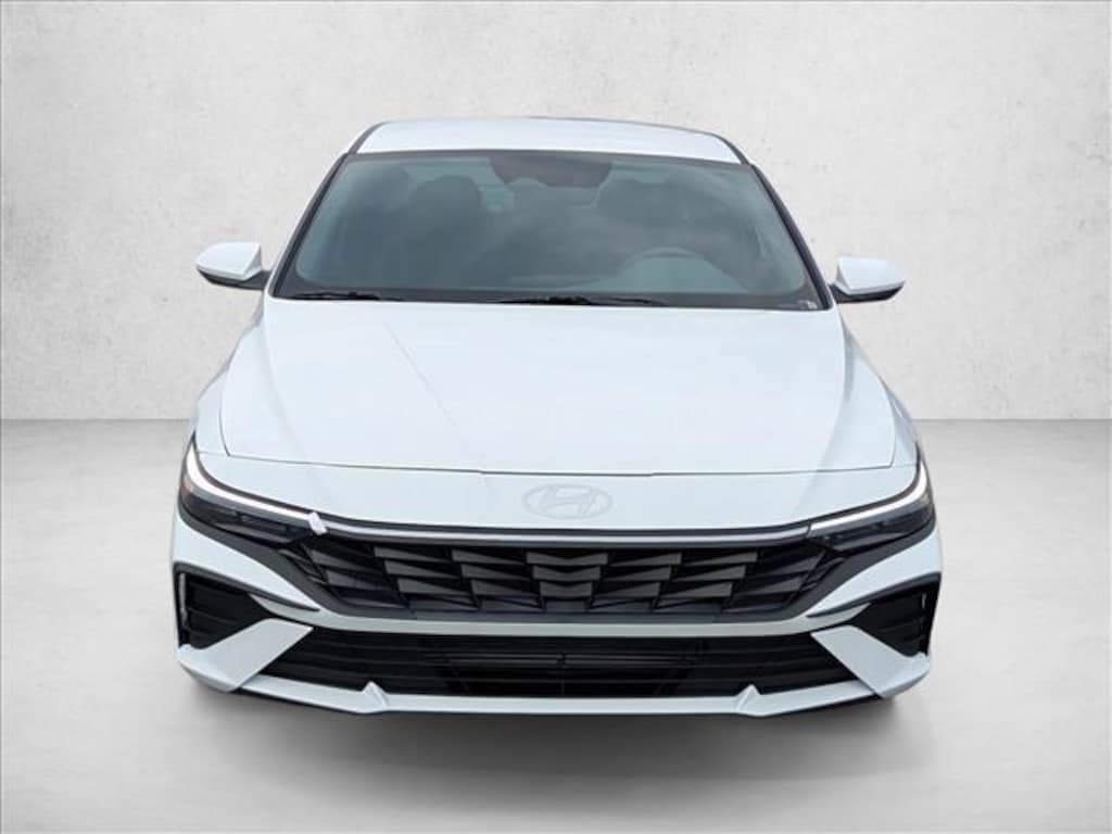 New 2026 Hyundai Elantra SE 4dr Car