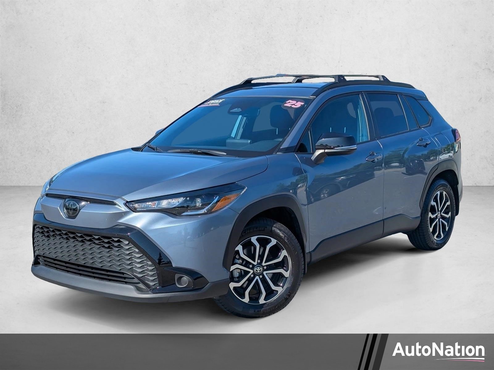 2025 Toyota Corolla Cross Hybrid SE