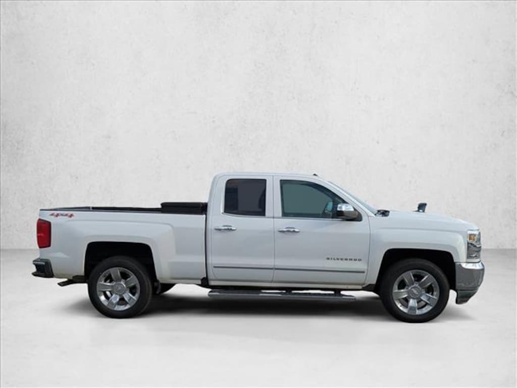 Used 2017 Chevrolet Silverado 1500 LTZ Extended Cab Pickup