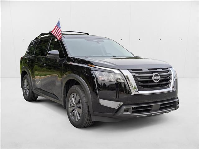 2024 Nissan Pathfinder SV photo 3