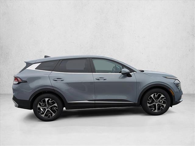 2025 Kia Sportage EX photo 4
