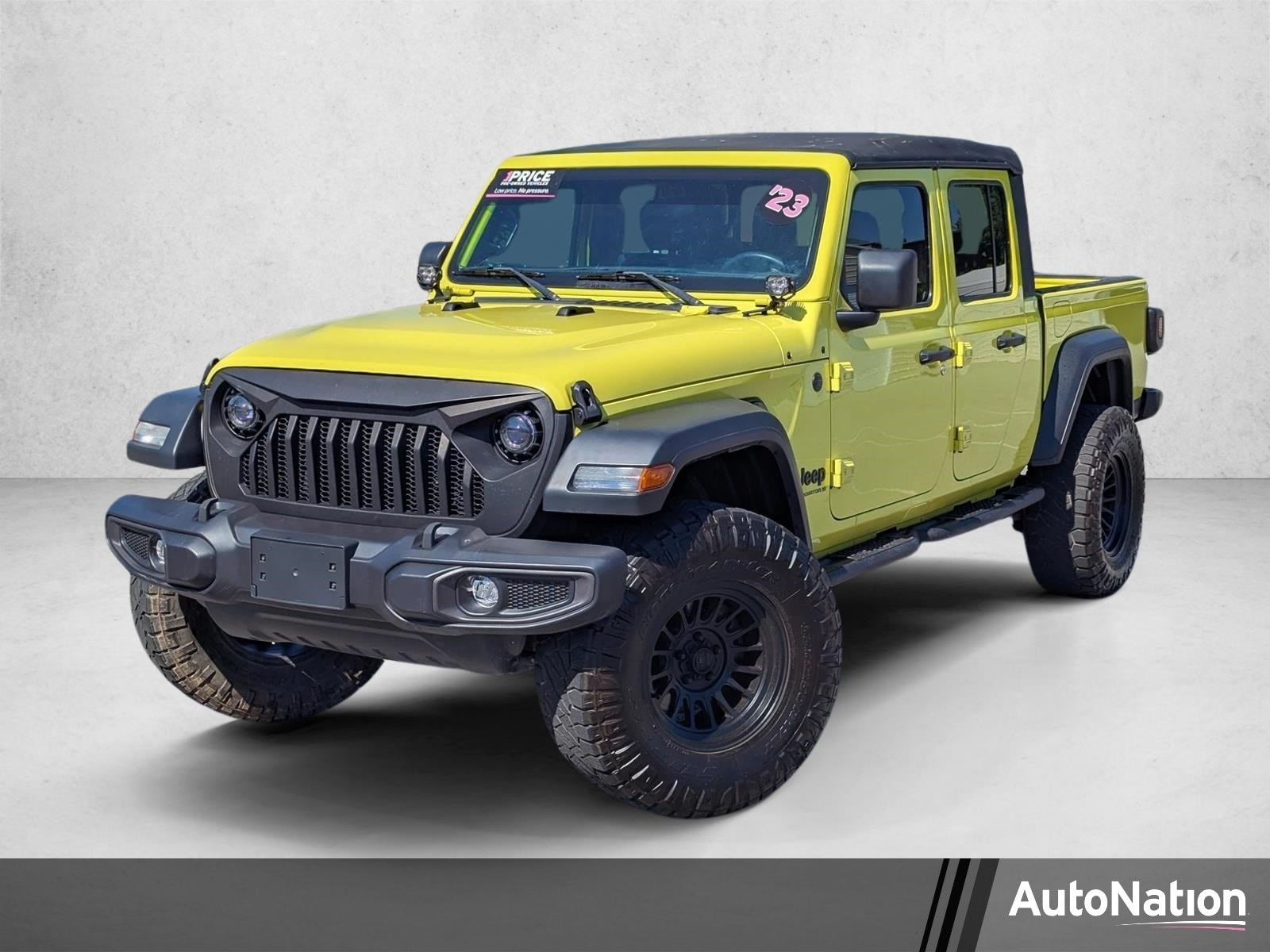 2023 Jeep Gladiator Sport's photo