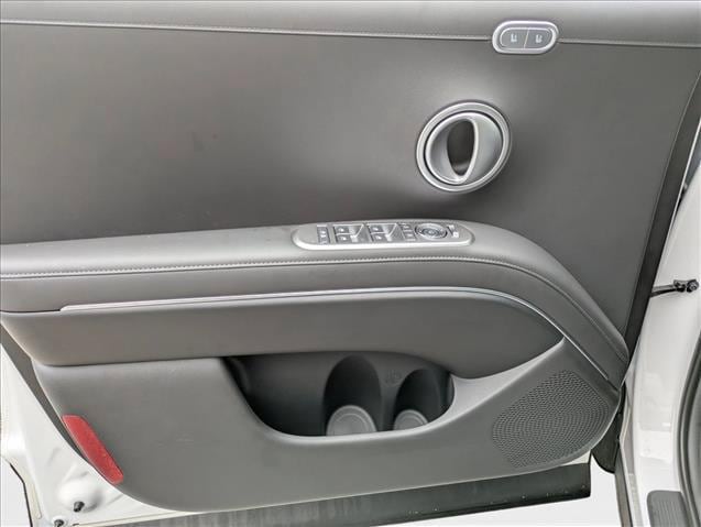 2026 Hyundai Palisade Limited - Photo 13