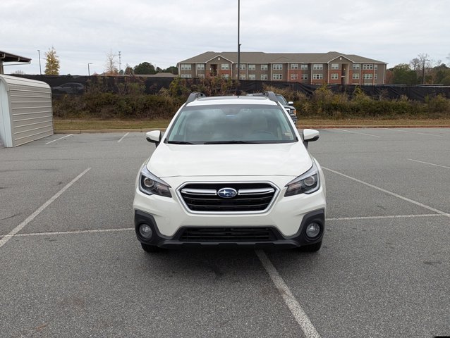 2019 Subaru Outback Limited photo 2