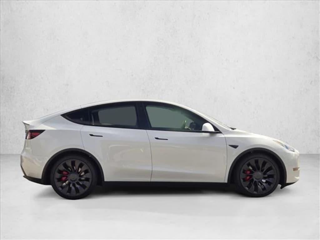 Used 2022 Tesla Model Y Performance Sport Utility