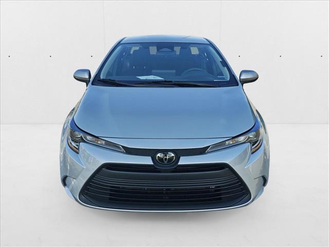 2023 Toyota Corolla LE photo 2