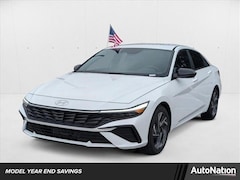 2025 Hyundai Elantra Hybrid SEL Sport 4dr Car